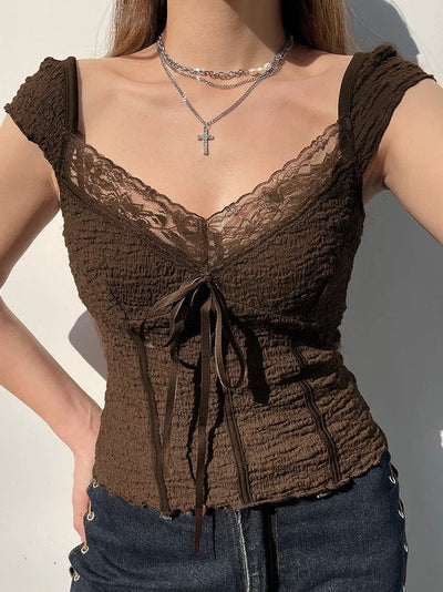 Memel - Elegantes Spitzen-Top